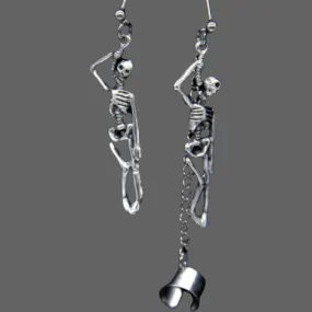 Boucles d'oreilles squelette pendu