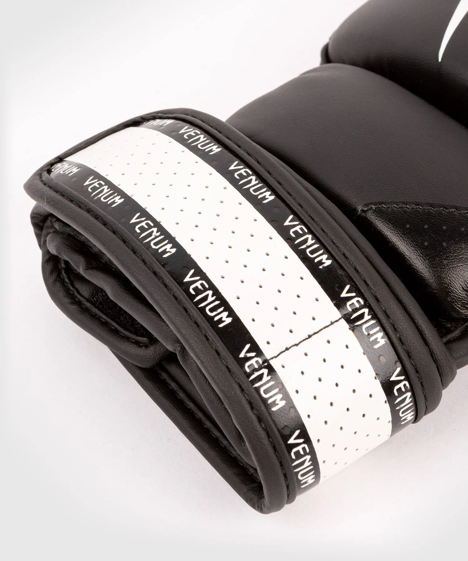 Gants de MMA Venum Impact 2.0 - Noir/Blanc