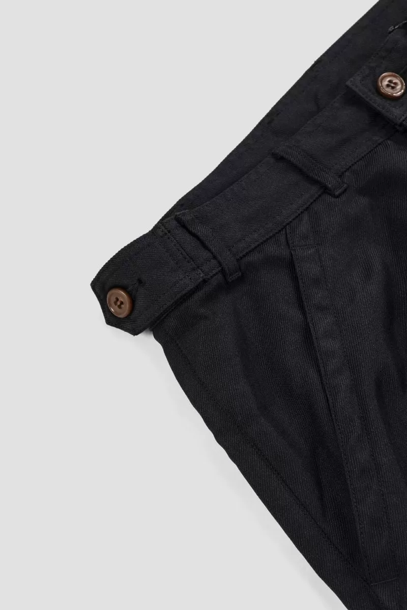 Pantalon noir à fourche basse