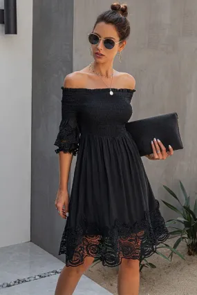 Petite Robe Noire Dentelle