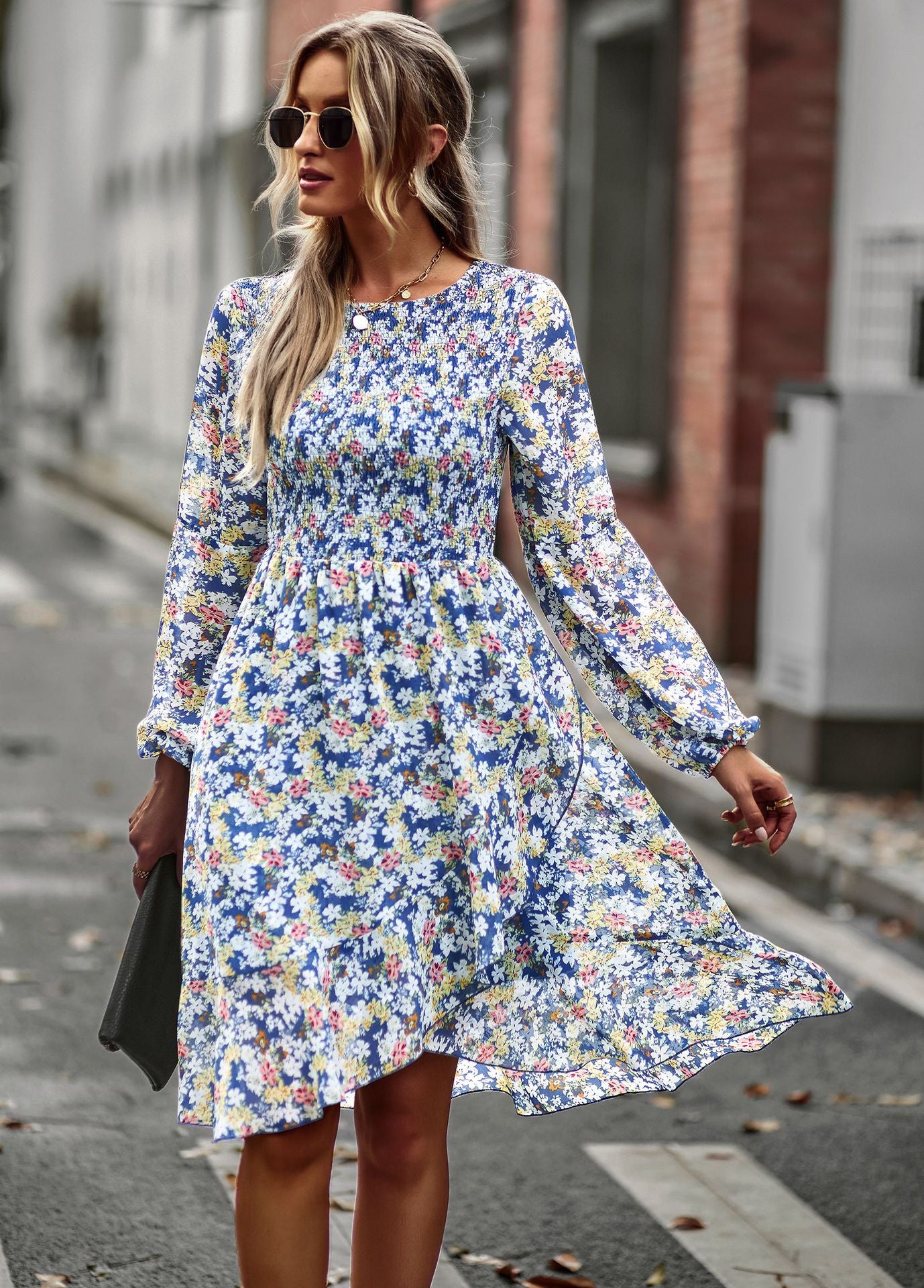 Robe Courte Evasée Fleurie