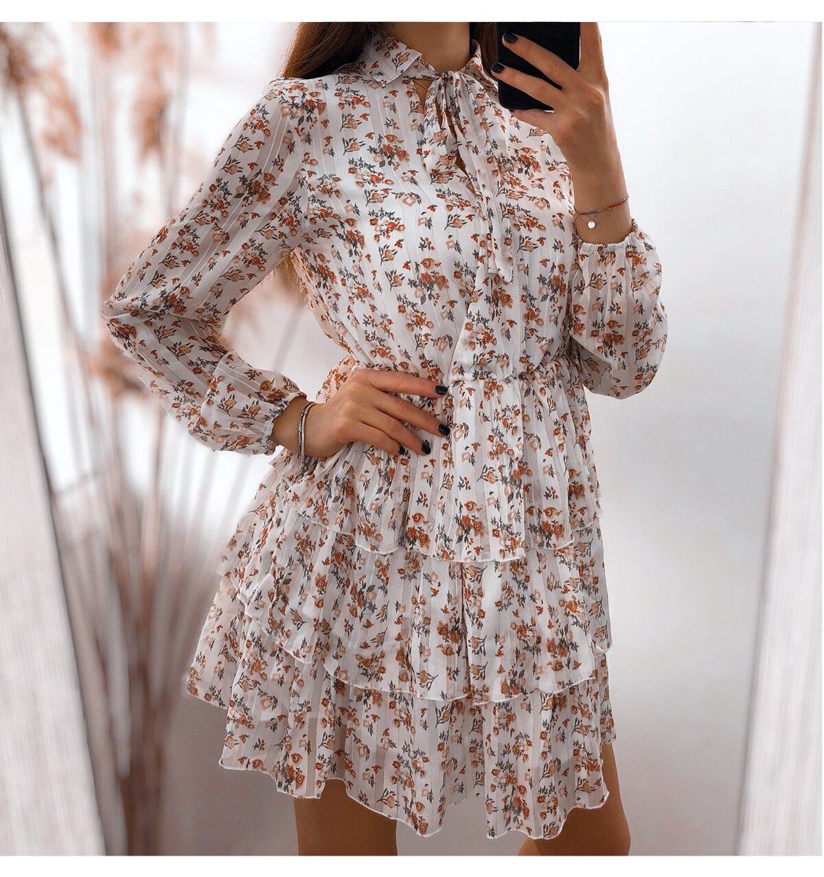 Robe Fleurie Manches Longues Femme